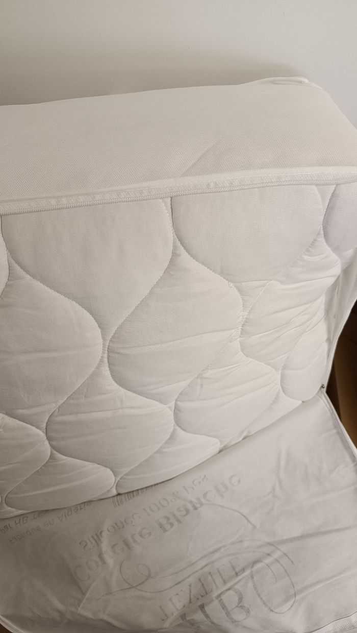 🇩🇿Superbe couette 220 * 240 cm 500 g/ m2 🇩🇿 - photo numéro 3