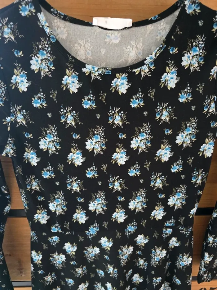 Robe neuve - photo numéro 2