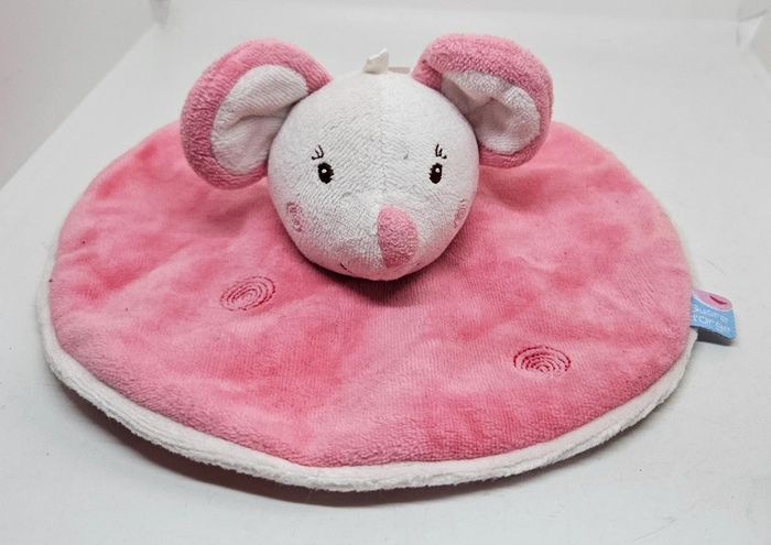 Doudou.
Souris.
Sucre d'orge.
Diamètre : 20cm.