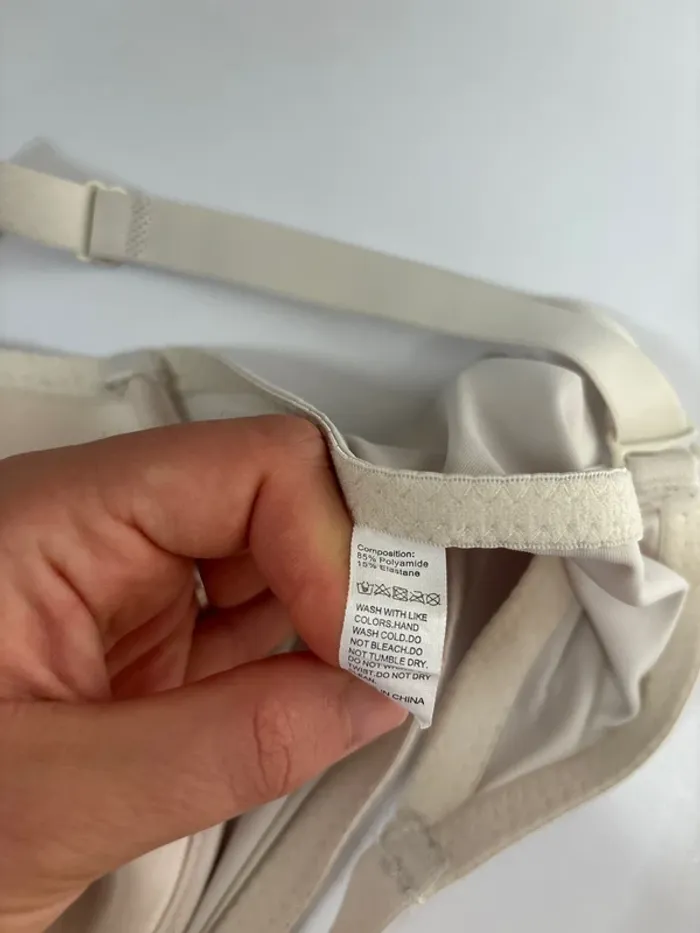 Soutien gorge dos nu neuf Taille XXL - photo numéro 5