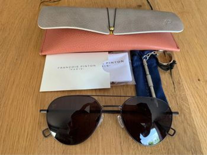 Solaire LUXE François Pinton neuve