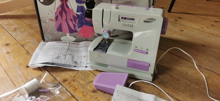 Atelier stylisme machine à coudre aprentissage - photo numéro 2
