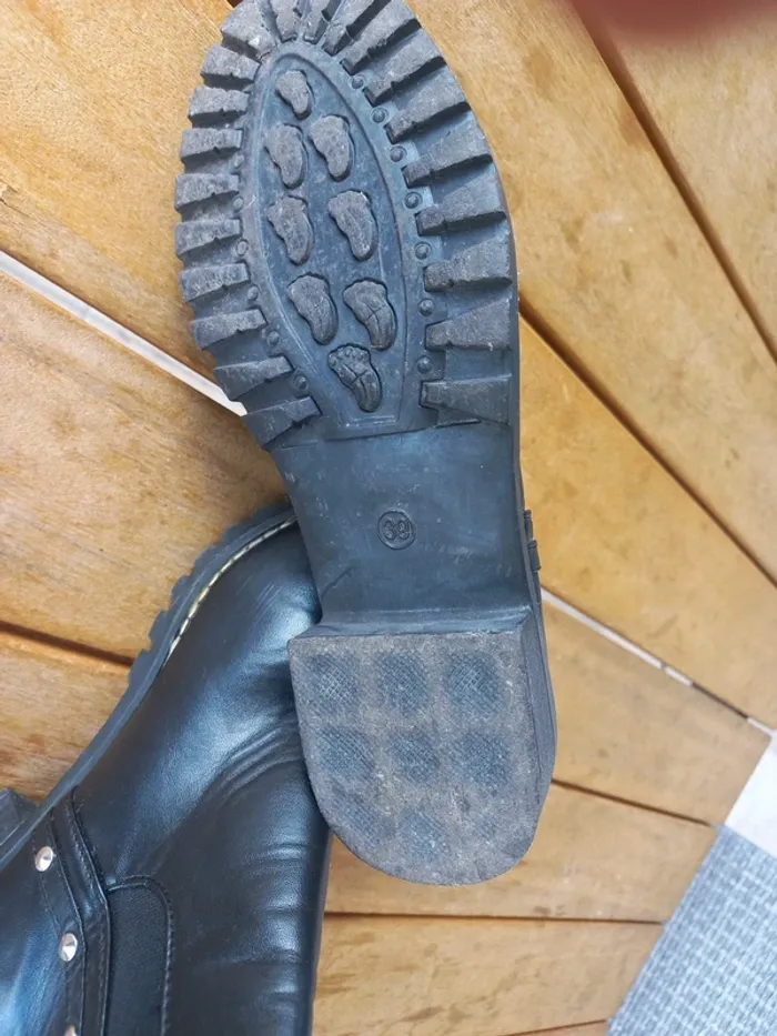 Bottines noires - photo numéro 5