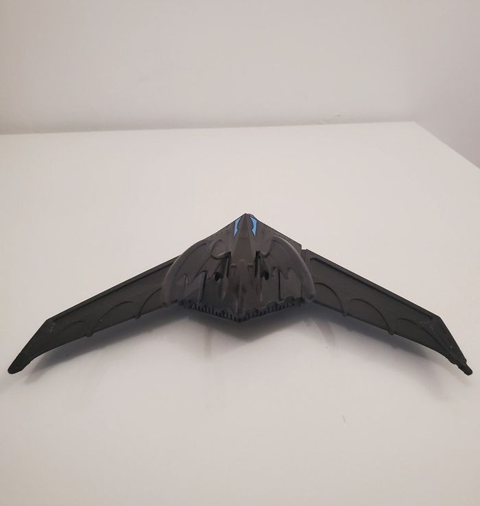 DC Comics Jouet Vaisseau Batman Officielle Bon état 15cm env. - photo numéro 3