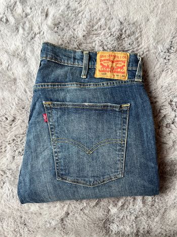 Jean Lévis 559 coupe droite ( ourlets ) W38 L34
