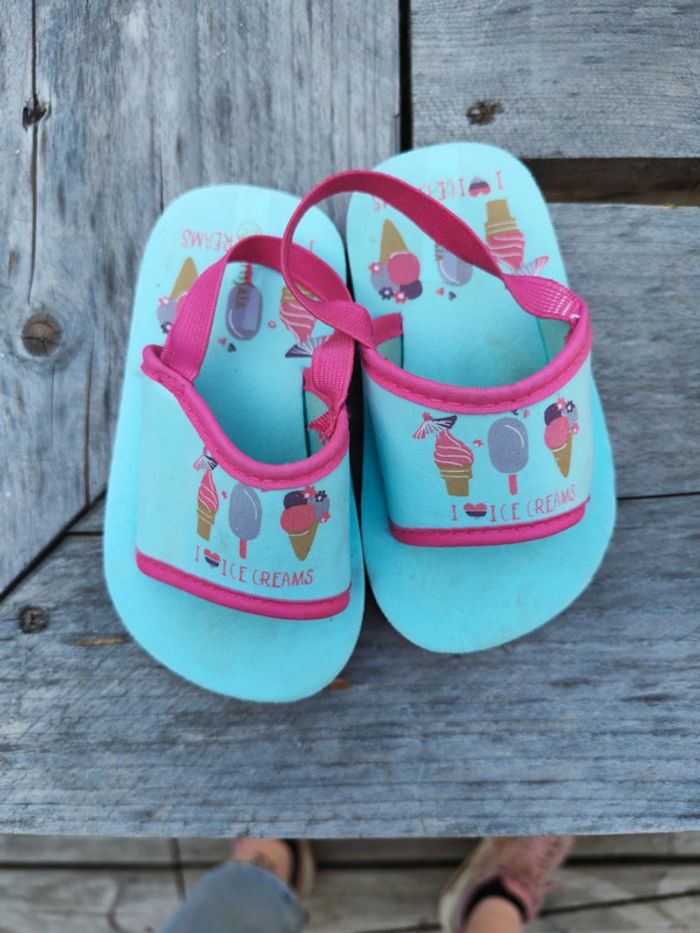 Claquettes taille 22