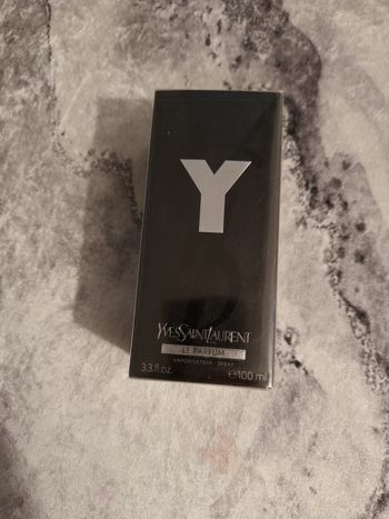 Y- Yves Saint Laurent 