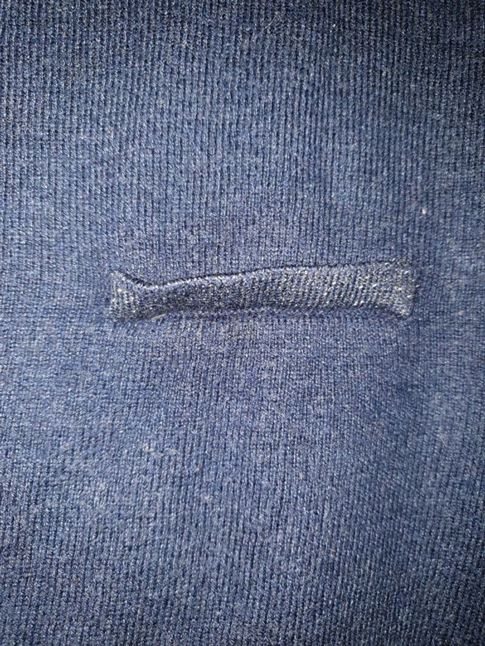 Pull bleu marine - photo numéro 6