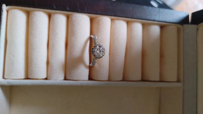 Magnifique bague solitaire en argent véritable 975 et moissanite 1 carat très très brillante - photo numéro 10