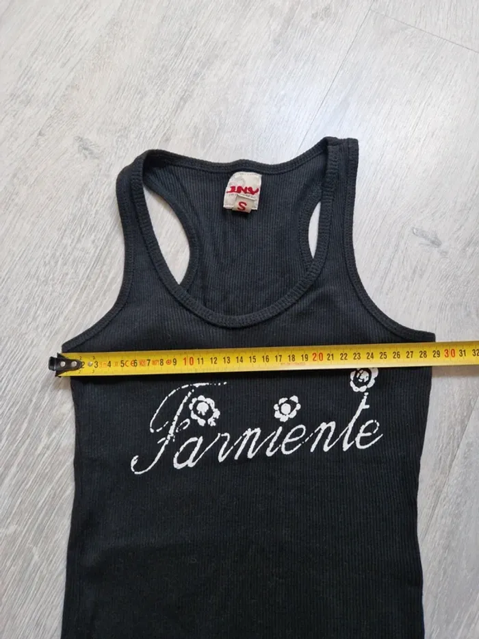Débardeur Farniente Jennyfer noir et blanc indiqué taille S mais convient à un XS - photo numéro 7