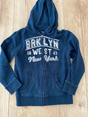 Veste à capuche kiabi 8 ans