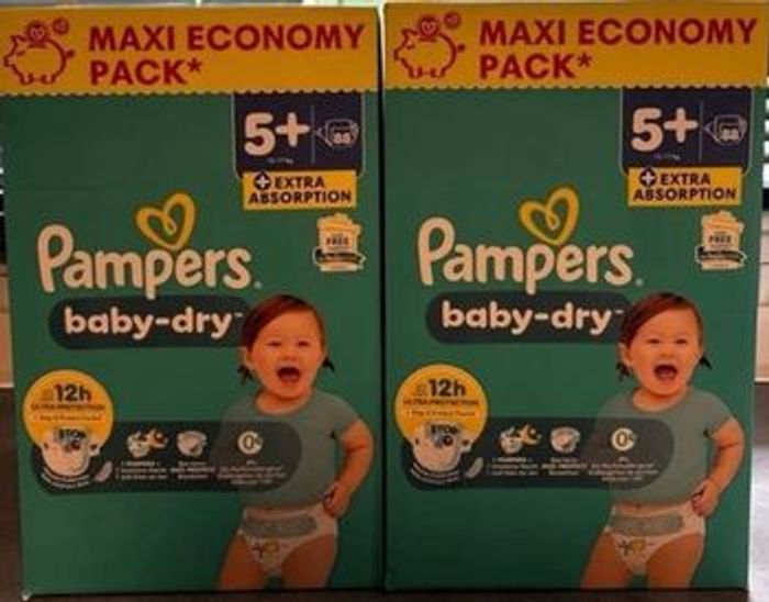 2 cartons de couches Pampers taille 5+