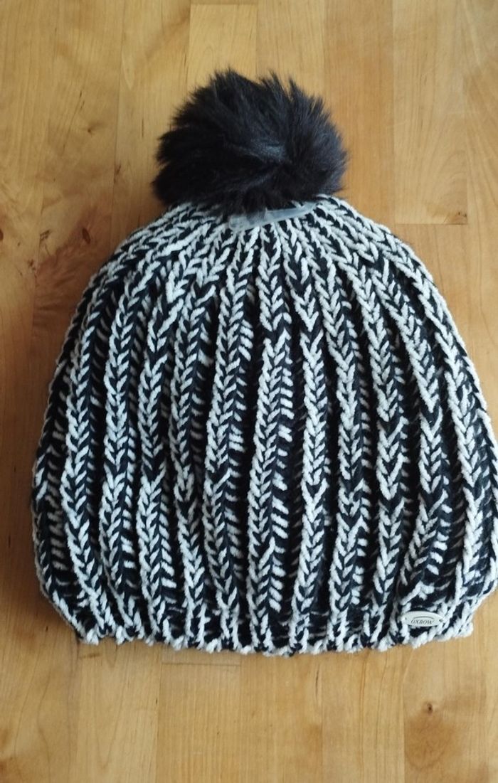 Bonnet à pompon Oxbow neuf