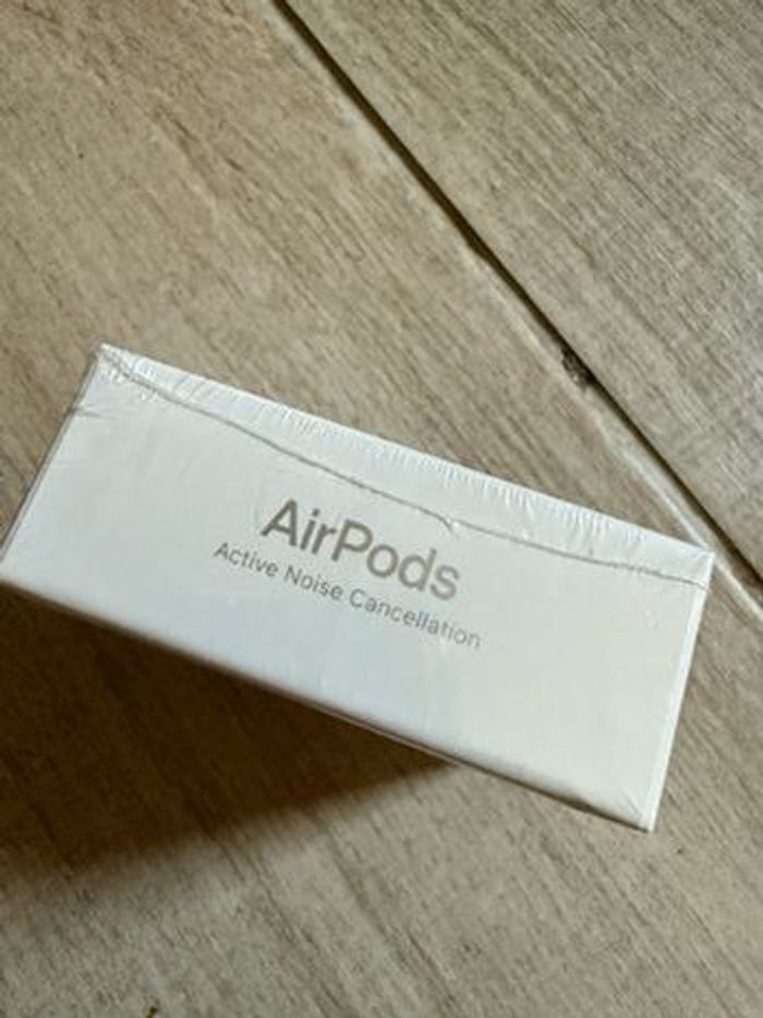 Écouteur apple airpod 4 ANC ( anti bruit ) - photo numéro 6