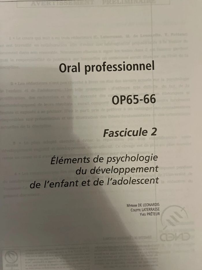 Cours Espagnol Cned + 4 fascicules gratuits pour 3 euros seulement tout le lot - photo numéro 4