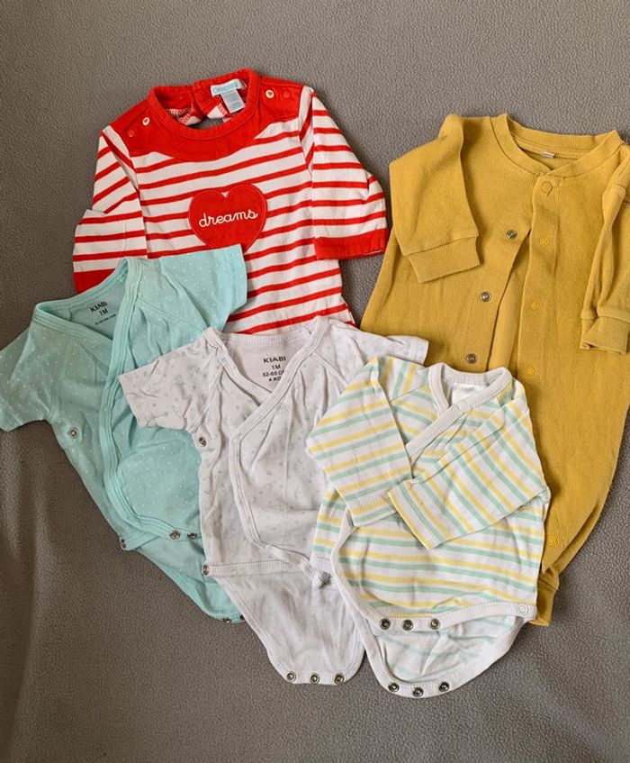 Pyjama & Bodies 1 mois