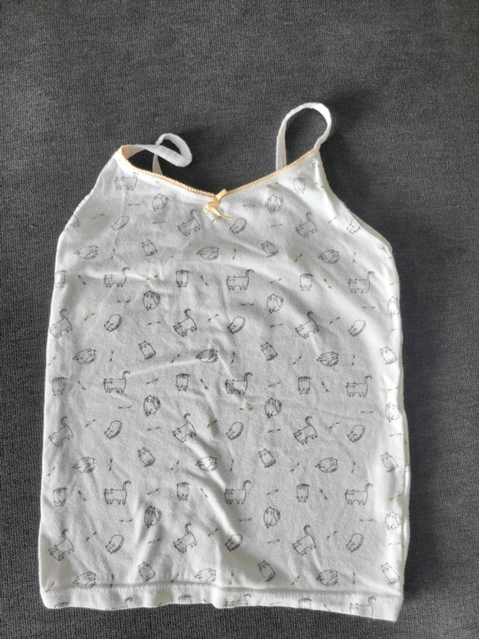 Lot de 5 débardeurs fille 👧 6 ans - photo numéro 8