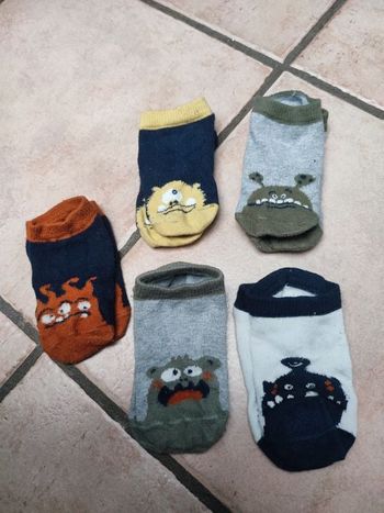Chaussettes courtes monstres