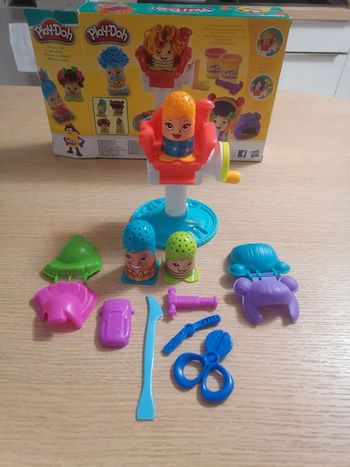 2e lot coiffeur Playdoh avec spatule et boîte