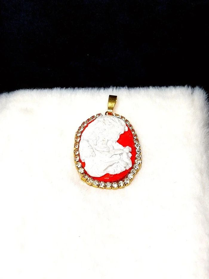 Magnifique pendentif style vintage