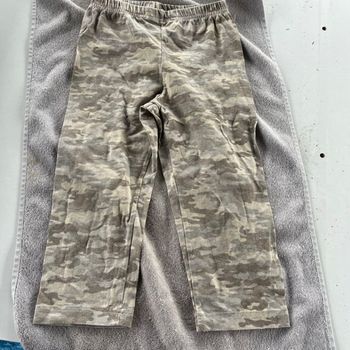 Pantacourt militaire