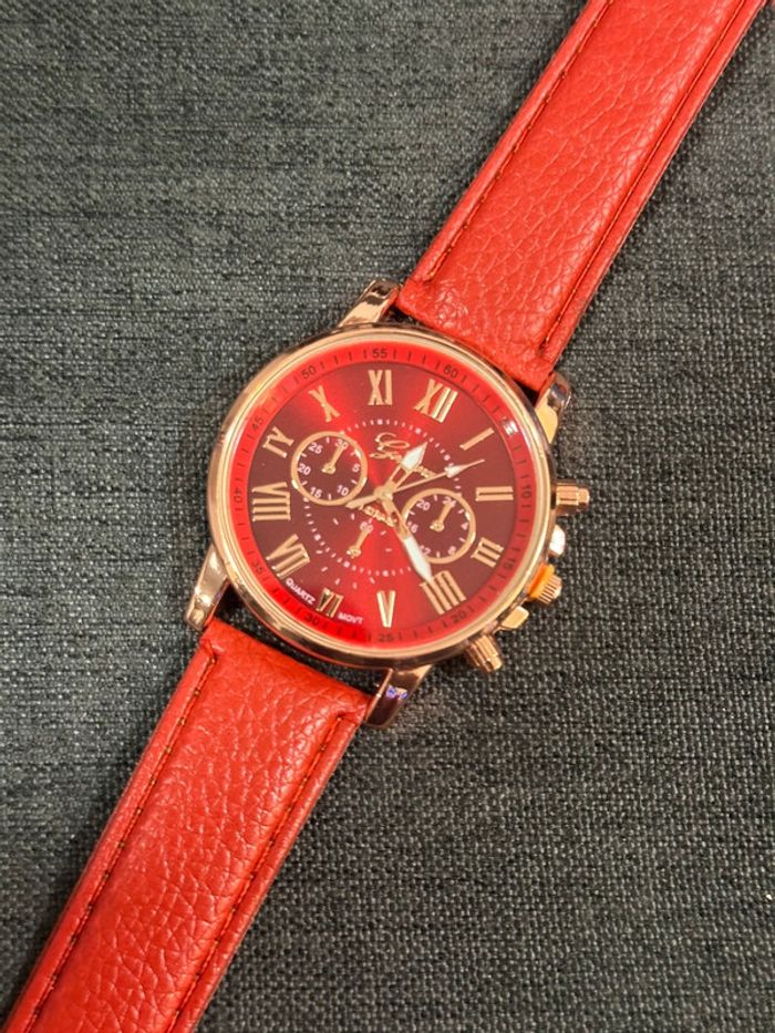Montre Rouge « Geneva » Mixte Neuve - photo numéro 2
