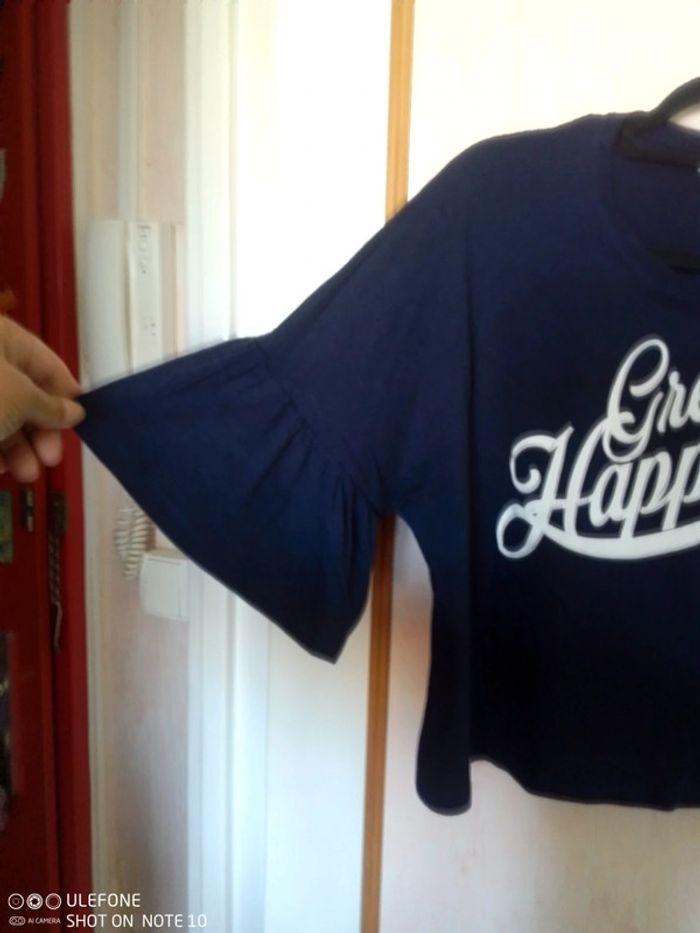 Haut/ t-shirt taille M - photo numéro 2