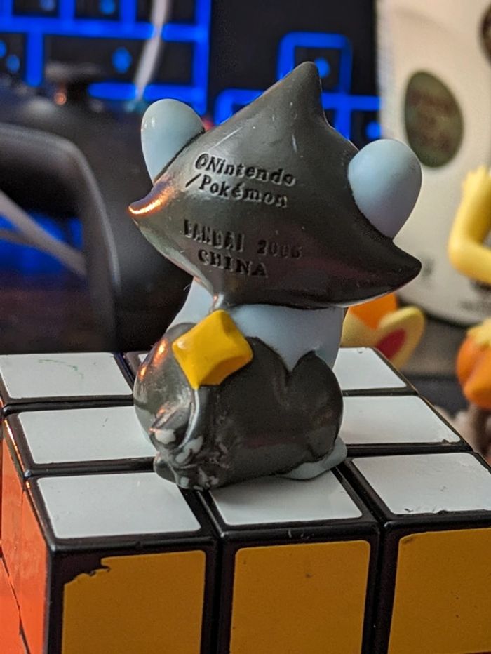 Bandai - Figurine finger puppet Luxio (2006) - photo numéro 3