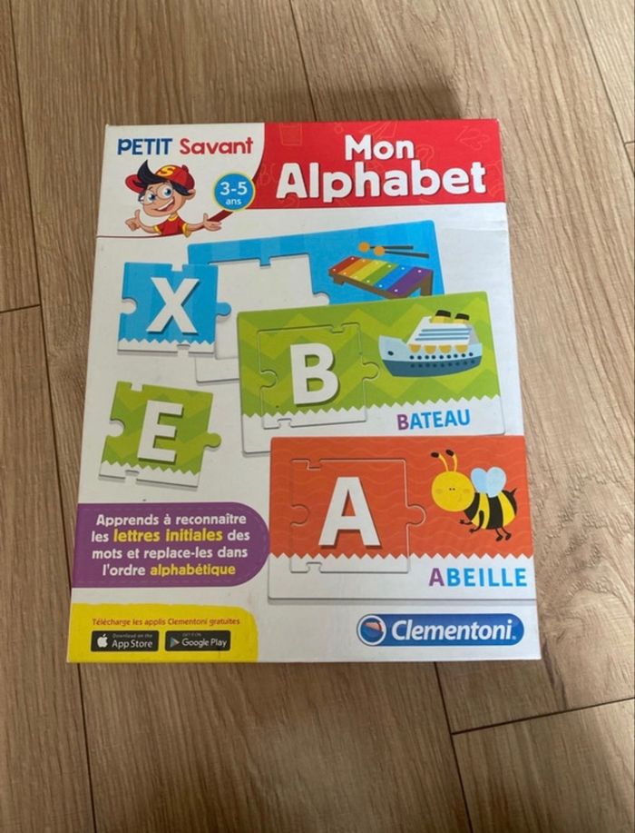 Mon alphabet petit savant