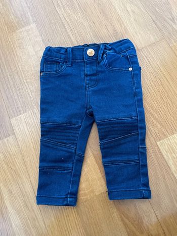 Jeans fille neuf Baby Girl taille 6 mois