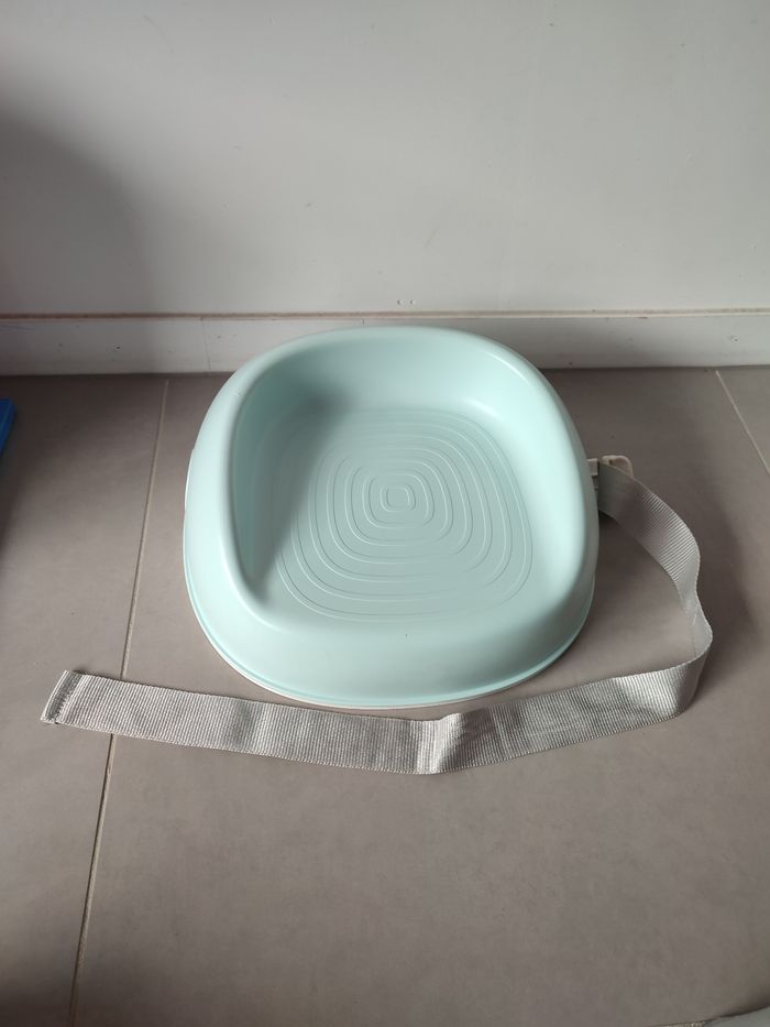 Rehausseur de chaise BABYBJORN