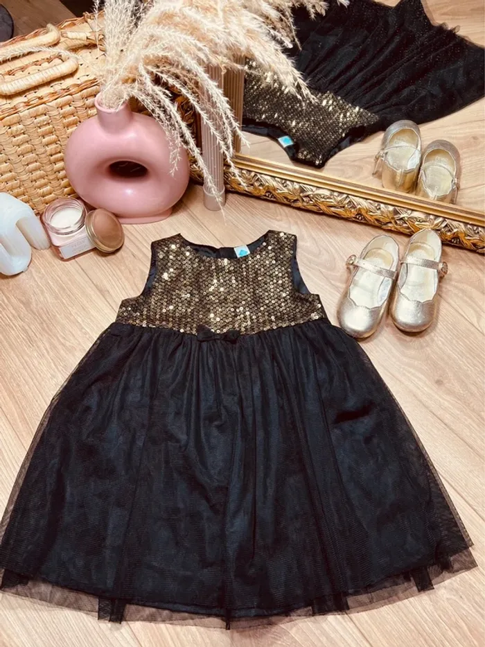 Taille 2 ans robe de fête fille tex noire et dorée * tulle sequins * 🩷