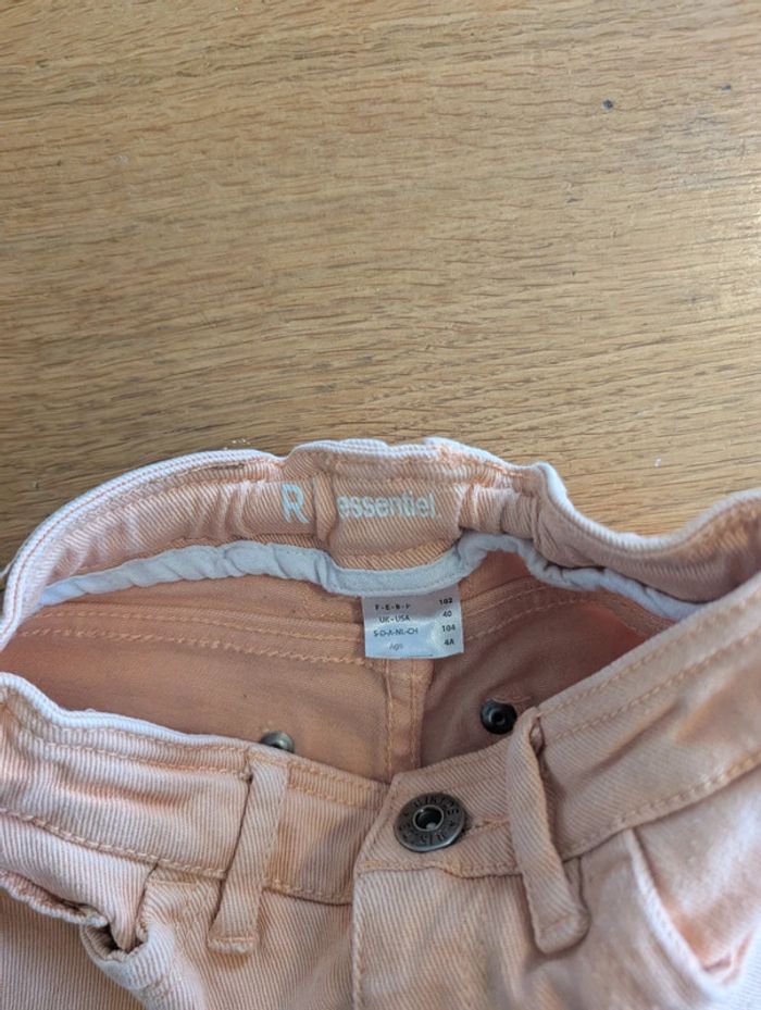 Short en jean saumon 4 ans garçon - photo numéro 4