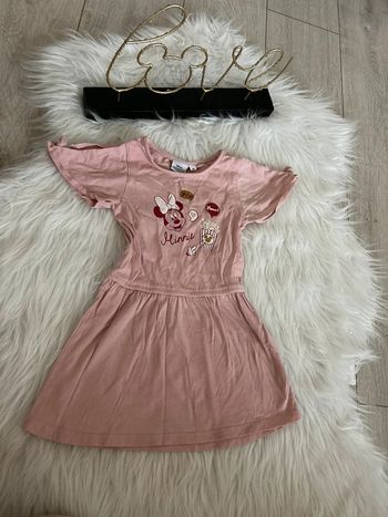 Très belle robe minnie 🥰 pop corn Disney taille 4 ans