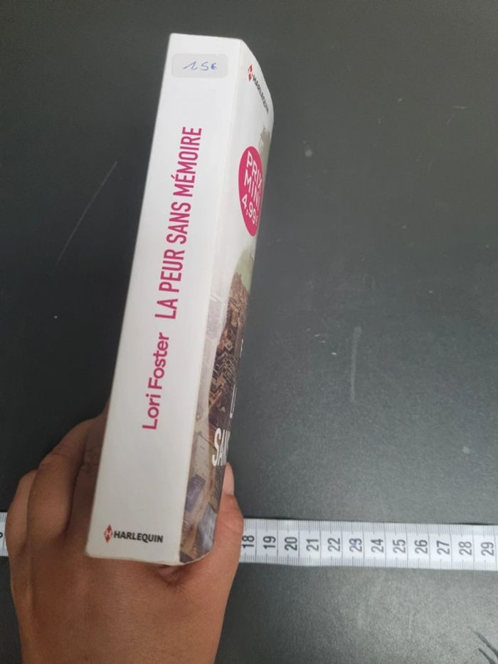 Livre la peur sans mémoire - photo numéro 3
