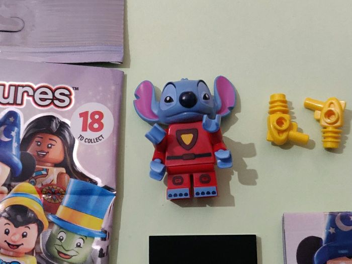 Minifig Lego Stitch 626 - Disney 100 ans - Parfait État - avec sachet - Lego Original - photo numéro 2