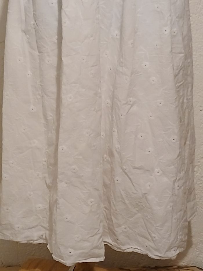 Robe longue blanche façon dentelle de Calais. Zara Taille L - photo numéro 6