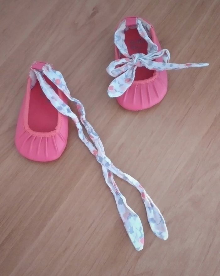 Lot de vêtements 1 mois fille - photo numéro 9
