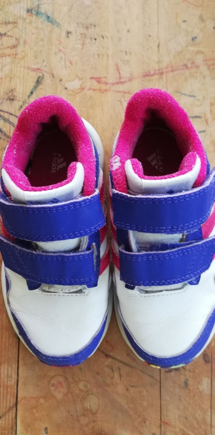 Basket Adidas 24 - photo numéro 2