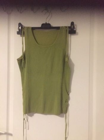 Débardeur vert olive 38/M