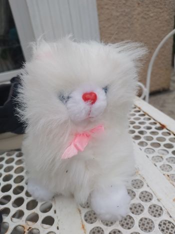 Peluche chien blanc 17 cm