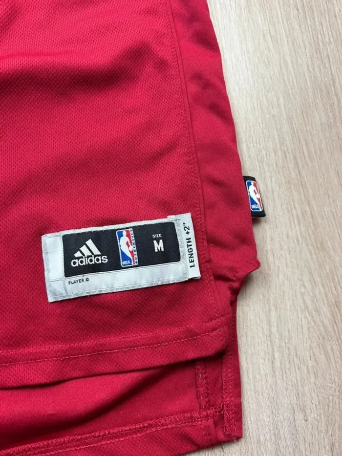 Maillot NBA Miami Heat #3 Dwyane Wade Adidas Swingman Rouge - Taille M enfant - photo numéro 3