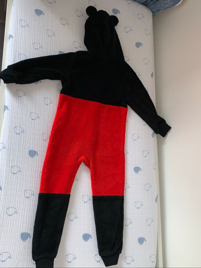 Combinaison pyjama Mickey Disney – Garçon/Fille 6 ans – Très bon état - photo numéro 6