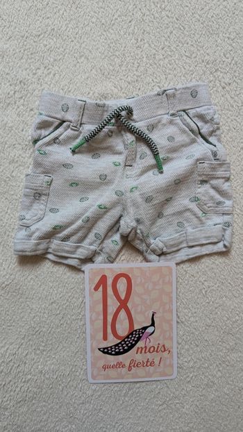 Short 18 mois
