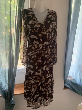 Robe Kiabi longue taille 38 manches longues