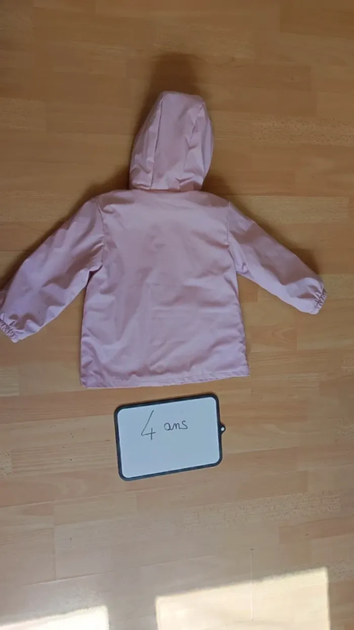 Manteau taille 4 ans - photo numéro 4