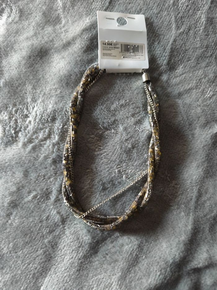 Collier - photo numéro 11