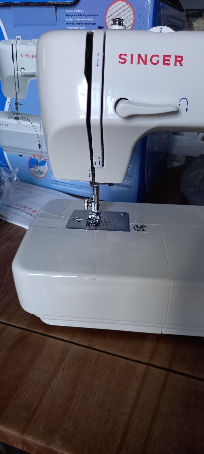 Machine à coudre 8280 - photo numéro 3