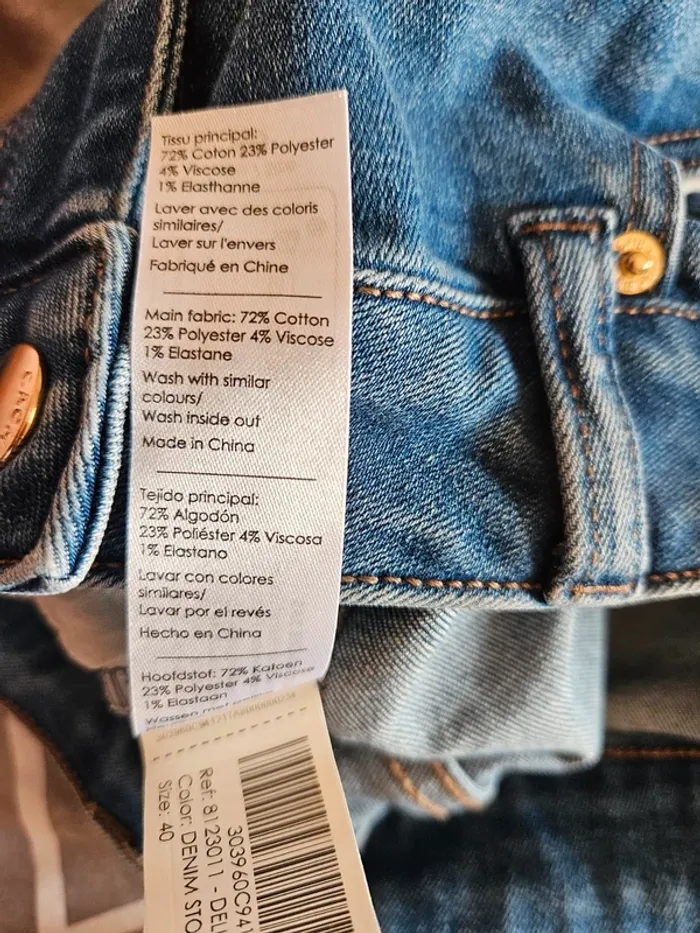 Jean Cache Cache taille 40 - photo numéro 5