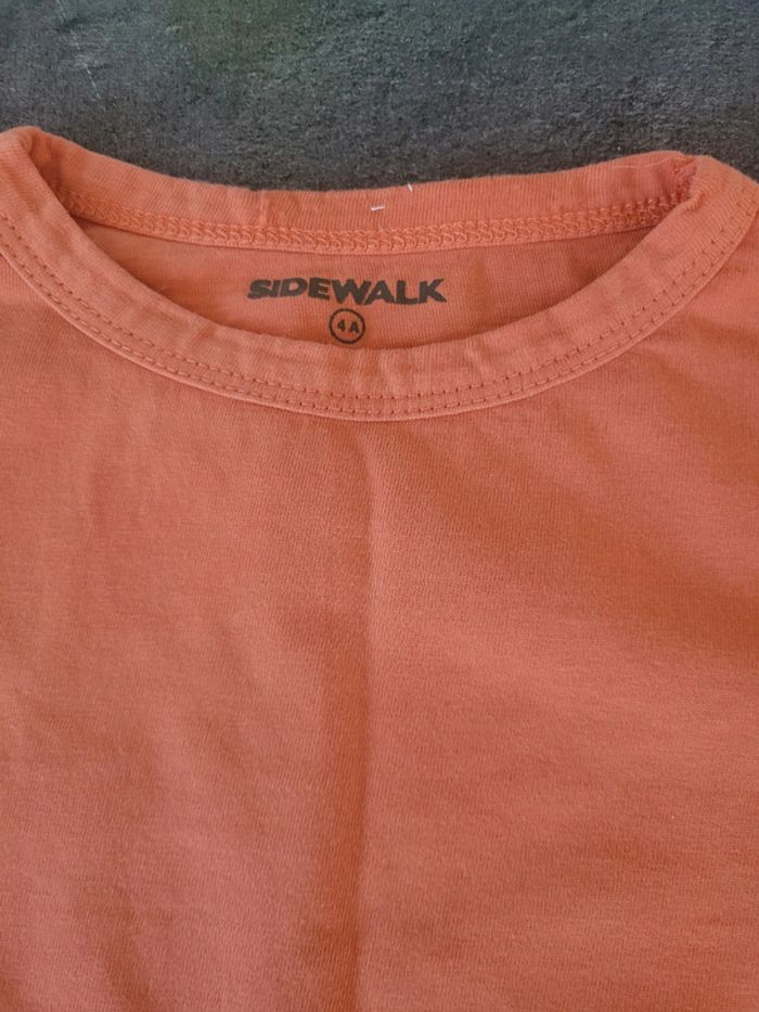 T-shirt manches longues 4ans - photo numéro 2